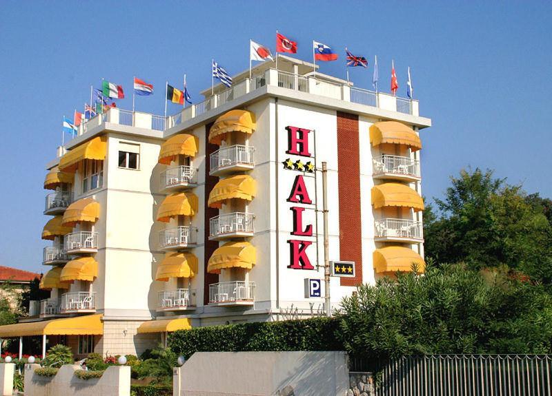 Hotel Alk Marina di Pietrasanta Exterior photo